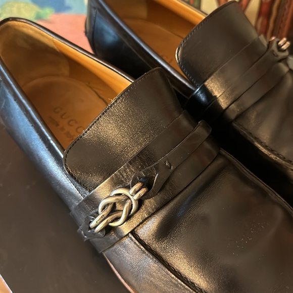 TIMELESS Vintage Black Gucci Leather Knot Bit Loafers - Picture 7 of 13